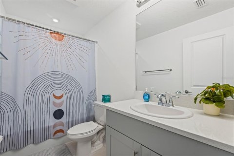 Townhouse in Nokomis, Florida 3 bedrooms, 127.55 sq.m. № 2394049 - photo 14