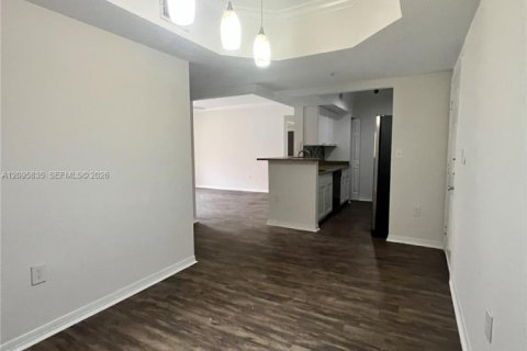 Copropriété à louer à Pembroke Pines, Floride: 3 chambres, 123.56 m2 № 2390005 - photo 20