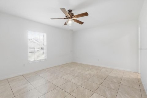 House in Summerfield, Florida 3 bedrooms, 140.75 sq.m. № 2381306 - photo 19