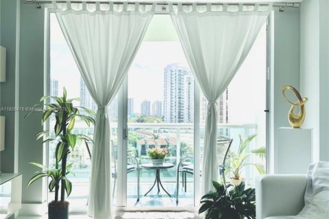 Copropriété à vendre à Sunny Isles Beach, Floride: 2 chambres, 92.9 m2 № 2276268 - photo 11