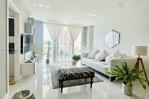 Copropriété à vendre à Sunny Isles Beach, Floride: 2 chambres, 92.9 m2 № 2276268 - photo 9