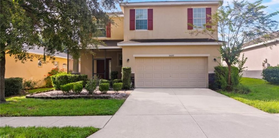 Villa ou maison à Zephyrhills, Floride 4 chambres, 220.27 m2 № 2415030
