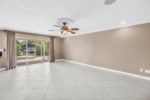 Villa ou maison à vendre à Saint Petersburg, Floride: 4 chambres, 210.14 m2 № 2151950 - photo 20
