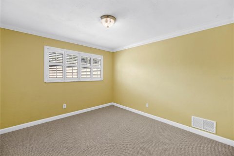 Villa ou maison à vendre à Saint Petersburg, Floride: 4 chambres, 210.14 m2 № 2151950 - photo 30