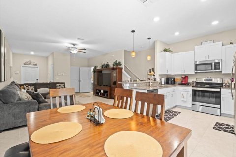 Adosado en alquiler en New Port Richey, Florida, 3 dormitorios, 154.78 m2 № 1835151 - foto 12