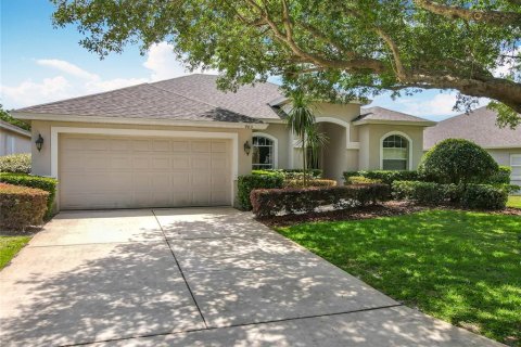 Villa ou maison à louer à Lake Mary, Floride: 3 chambres, 178.47 m2 № 1784994 - photo 2