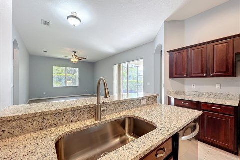 Villa ou maison à louer à Lake Mary, Floride: 3 chambres, 178.47 m2 № 1784994 - photo 10