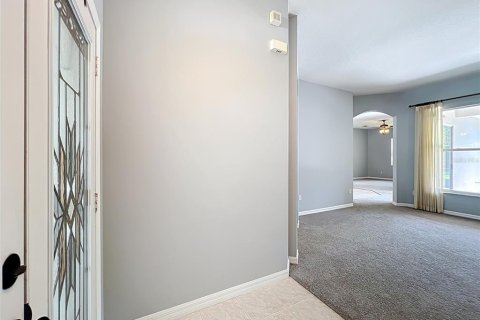 Villa ou maison à louer à Lake Mary, Floride: 3 chambres, 178.47 m2 № 1784994 - photo 4