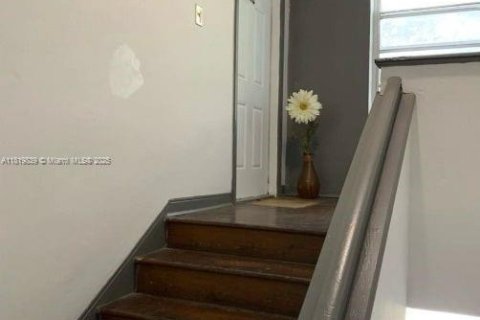 Купить кондоминиум в Майами, Флорида 2 спальни, 79.43м2, № 1937641 - фото 3