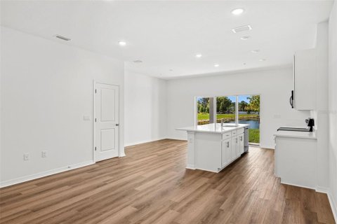 Townhouse in Orlando, Florida 3 bedrooms, 154.5 sq.m. № 2122530 - photo 7