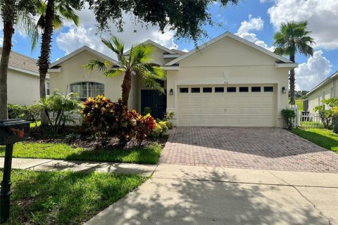 House in Davenport, Florida 4 bedrooms, 178.28 sq.m. № 1688117