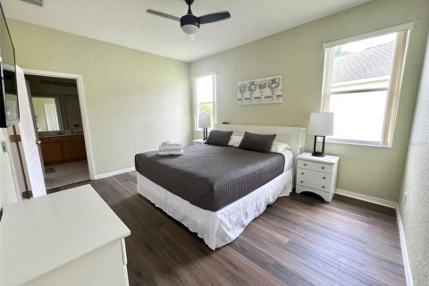 House in Davenport, Florida 4 bedrooms, 178.28 sq.m. № 1688117 - photo 21