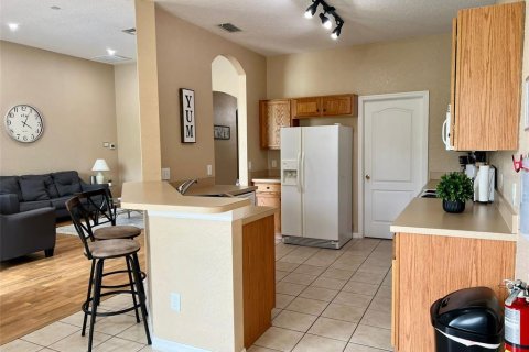 House in Davenport, Florida 4 bedrooms, 178.28 sq.m. № 1688117 - photo 12