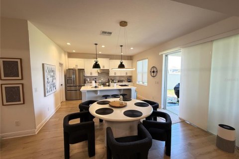 Casa en venta en Clermont, Florida, 5 dormitorios, 240.25 m2 № 2233410 - foto 5
