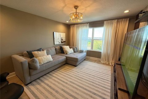 Casa en venta en Clermont, Florida, 5 dormitorios, 240.25 m2 № 2233410 - foto 18
