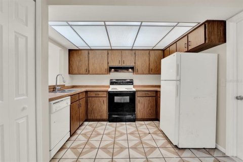 House in Orlando, Florida 3 bedrooms, 140.28 sq.m. № 1760110 - photo 22
