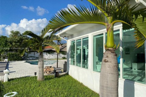 Casa en alquiler en North Miami, Florida, 3 dormitorios, 210.14 m2 № 2012101 - foto 25