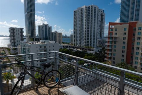 Condominio en venta en Miami, Florida, 2 dormitorios, 96.25 m2 № 1727686 - foto 15