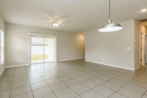 House in Kissimmee, Florida 4 bedrooms, 158.58 sq.m. № 1917977 - photo 6