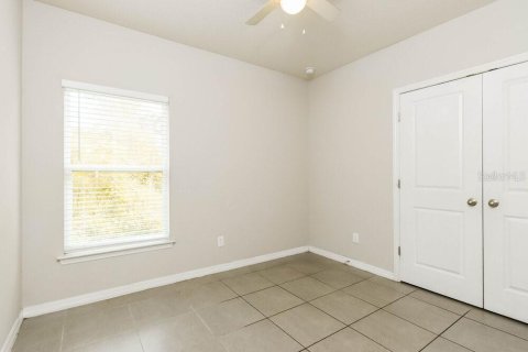 House in Kissimmee, Florida 4 bedrooms, 158.58 sq.m. № 1917977 - photo 12