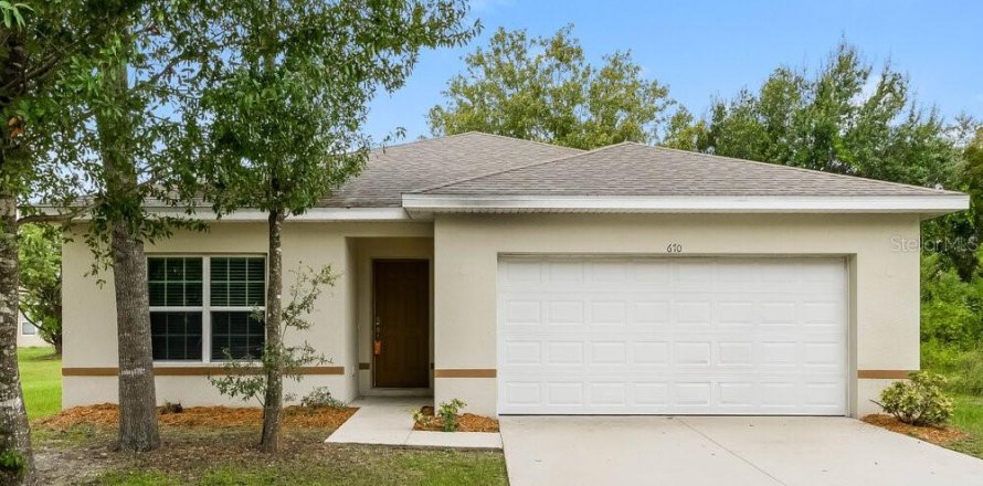 Casa en Kissimmee, Florida 4 dormitorios, 158.58 m2 № 1917977
