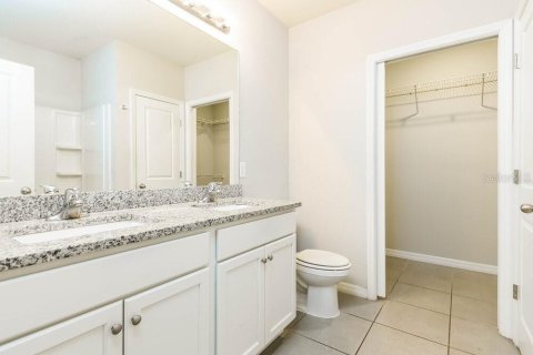 House in Kissimmee, Florida 4 bedrooms, 158.58 sq.m. № 1917977 - photo 11