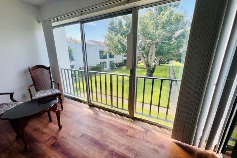 Condominio en venta en Clearwater, Florida, 2 dormitorios, 89.19 m2 № 1444299 - foto 8