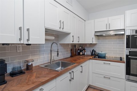 Copropriété à vendre à Miami Beach, Floride: 1 chambre, 90.12 m2 № 2028082 - photo 20