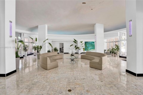 Copropriété à vendre à Miami Beach, Floride: 1 chambre, 90.12 m2 № 2028082 - photo 27