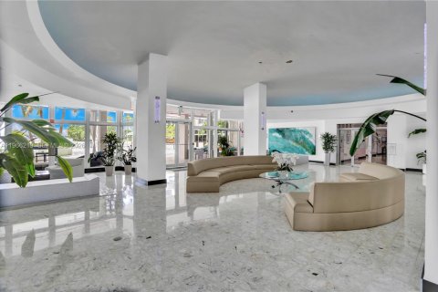 Copropriété à vendre à Miami Beach, Floride: 1 chambre, 90.12 m2 № 2028082 - photo 28