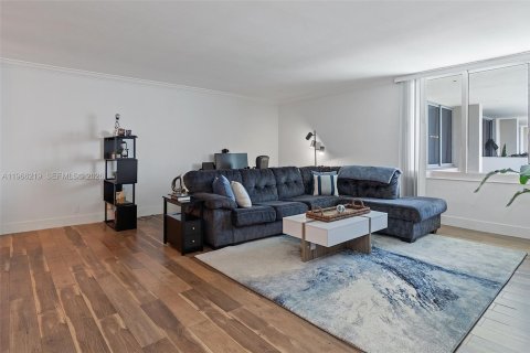 Copropriété à vendre à Miami Beach, Floride: 1 chambre, 90.12 m2 № 2028082 - photo 5