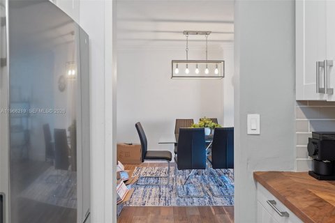 Copropriété à vendre à Miami Beach, Floride: 1 chambre, 90.12 m2 № 2028082 - photo 17