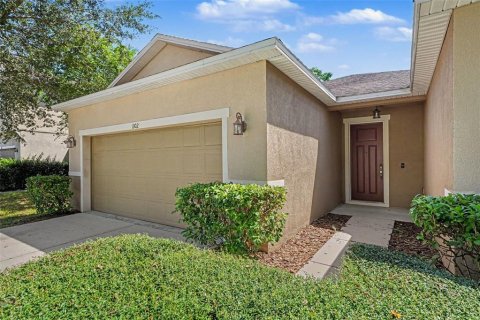 House in Brandon, Florida 3 bedrooms, 174.66 sq.m. № 2330024 - photo 9