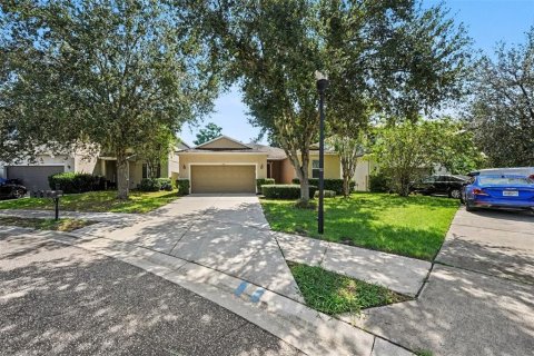 House in Brandon, Florida 3 bedrooms, 174.66 sq.m. № 2330024 - photo 8