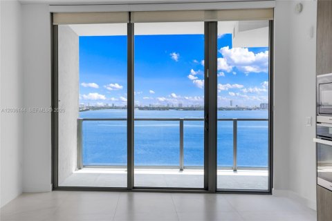 Copropriété à louer à Miami, Floride: 2 chambres, 84.73 m2 № 2084245 - photo 29