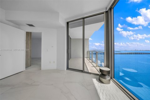 Copropriété à louer à Miami, Floride: 2 chambres, 84.73 m2 № 2084245 - photo 12