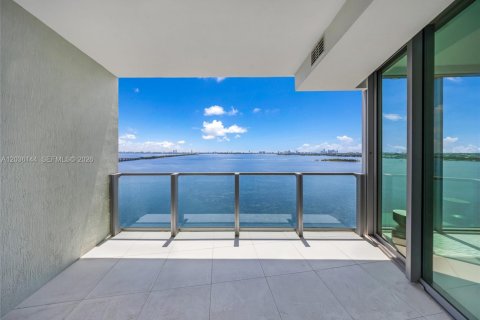 Copropriété à louer à Miami, Floride: 2 chambres, 84.73 m2 № 2084245 - photo 24