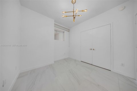 Copropriété à louer à Miami, Floride: 2 chambres, 84.73 m2 № 2084245 - photo 19