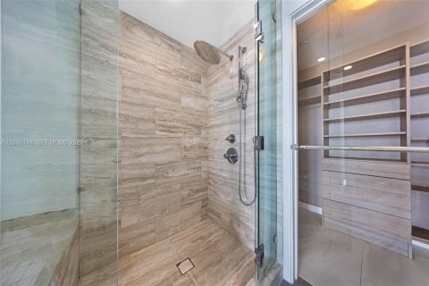 Copropriété à louer à Miami, Floride: 2 chambres, 84.73 m2 № 2084245 - photo 16