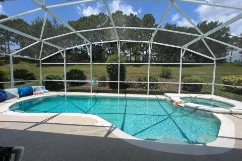 House in Davenport, Florida 6 bedrooms, 316.8 sq.m. № 1686963 - photo 16