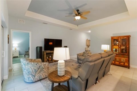 Villa ou maison à vendre à Port Charlotte, Floride: 4 chambres, 172.33 m2 № 2352505 - photo 22