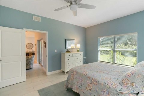 Villa ou maison à vendre à Port Charlotte, Floride: 4 chambres, 172.33 m2 № 2352505 - photo 13