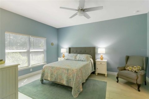 Villa ou maison à vendre à Port Charlotte, Floride: 4 chambres, 172.33 m2 № 2352505 - photo 10