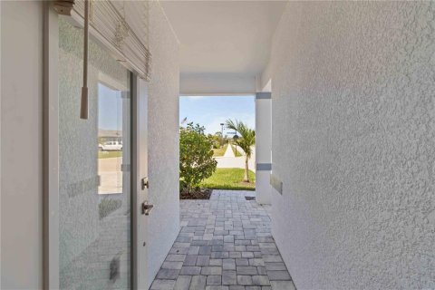 Villa ou maison à vendre à Port Charlotte, Floride: 4 chambres, 172.33 m2 № 2352505 - photo 18