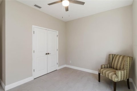 Villa ou maison à vendre à Port Charlotte, Floride: 4 chambres, 172.33 m2 № 2352505 - photo 6