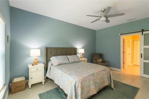 Villa ou maison à vendre à Port Charlotte, Floride: 4 chambres, 172.33 m2 № 2352505 - photo 11