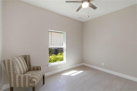 Villa ou maison à vendre à Port Charlotte, Floride: 4 chambres, 172.33 m2 № 2352505 - photo 7
