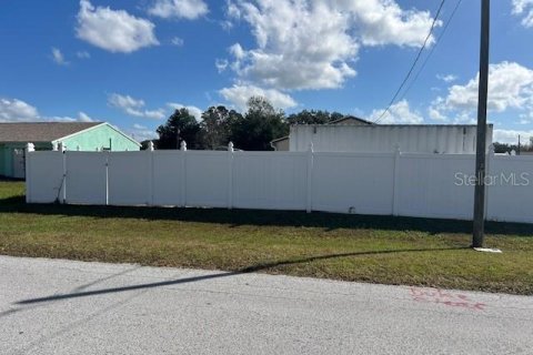 House in Ocala, Florida 3 bedrooms, 112.97 sq.m. № 1430453 - photo 2