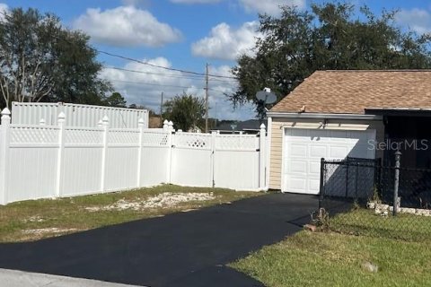 House in Ocala, Florida 3 bedrooms, 112.97 sq.m. № 1430453 - photo 4