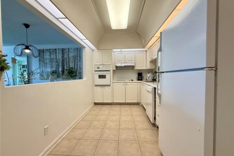 Apartamento en alquiler en Sunny Isles Beach, Florida, 1 dormitorio, 93.37 m2 № 1874433 - foto 11